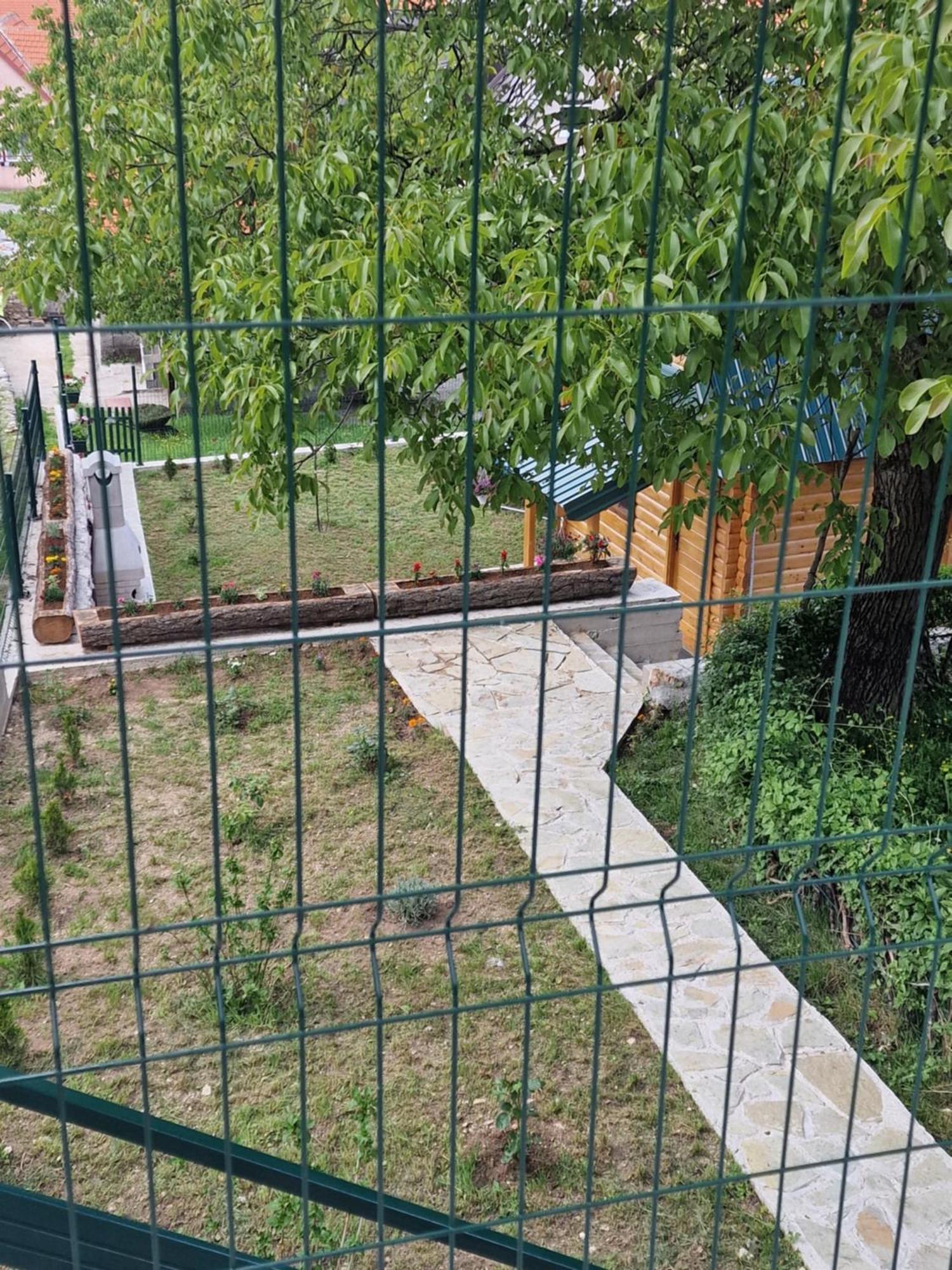 Brvnara Ricki Cetinje Exterior foto