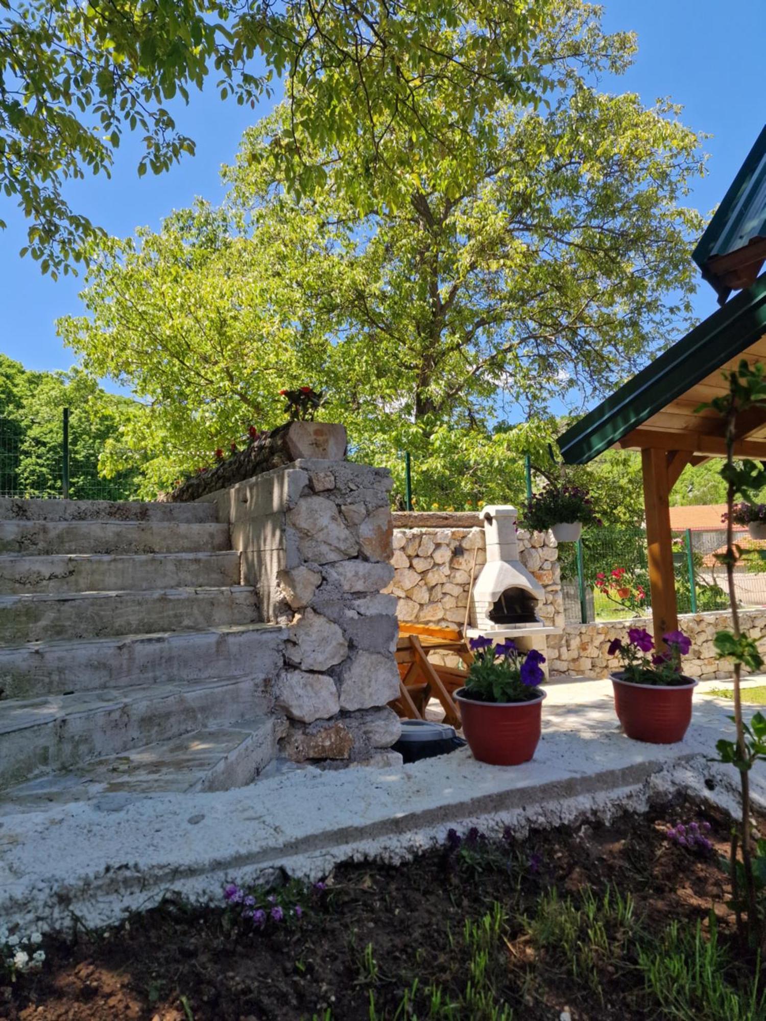 Brvnara Ricki Cetinje Exterior foto